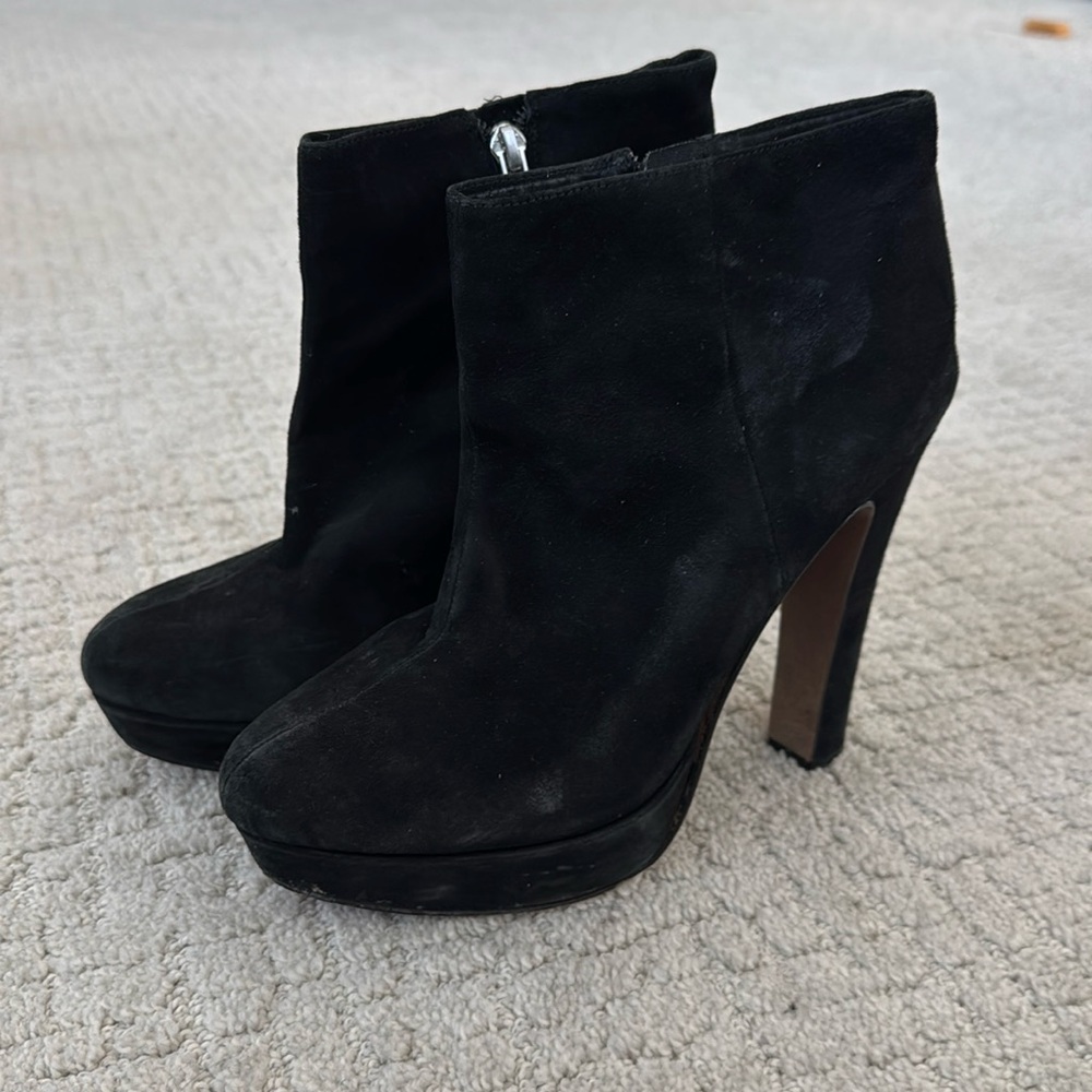 BCBG Generation booties